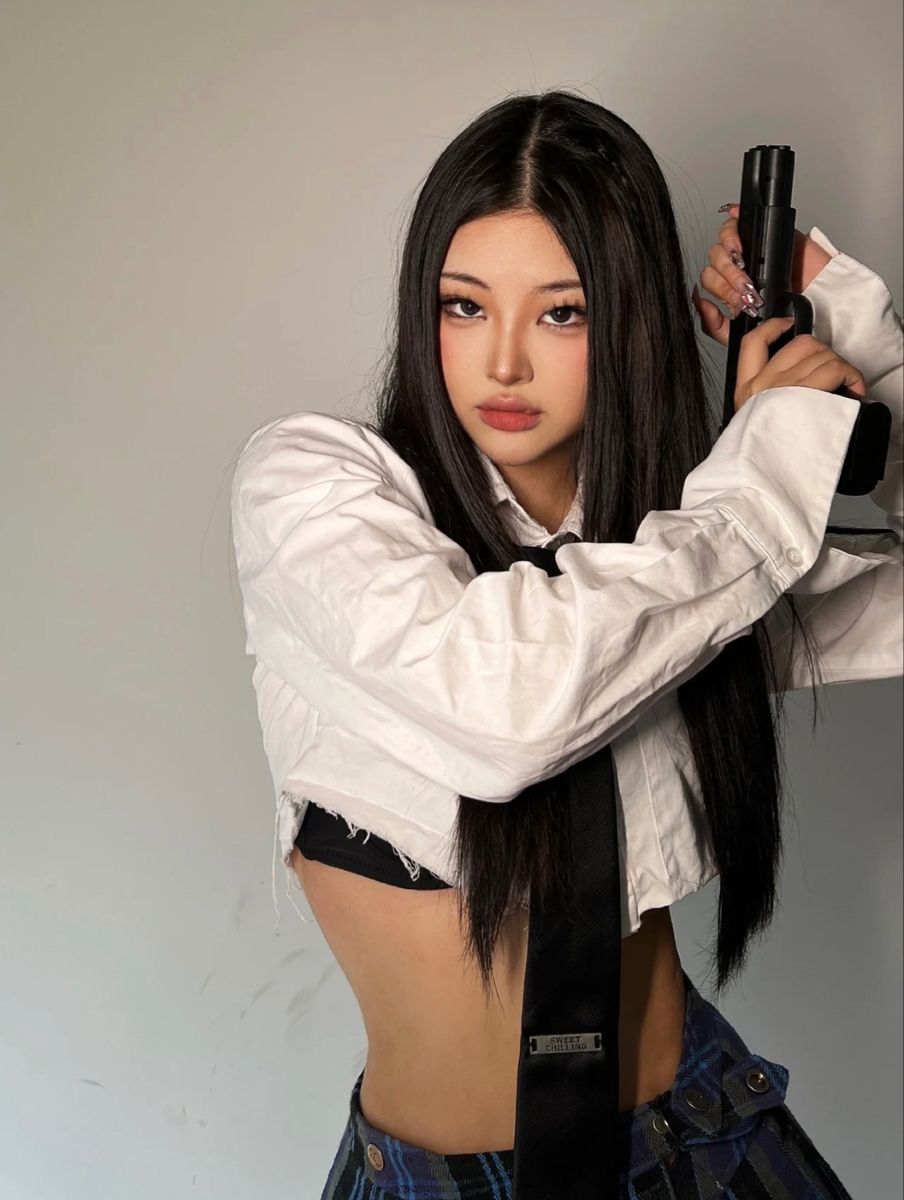 A cozy shot with Sassy girls — straight from Madurai