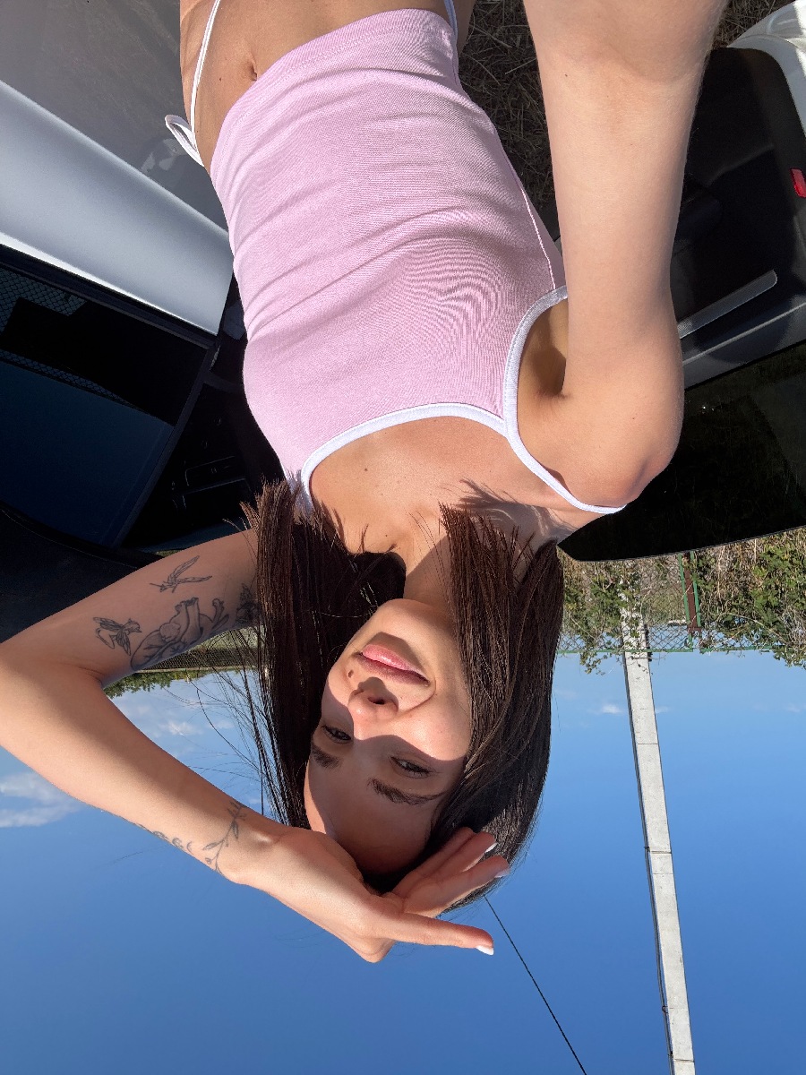 Sexy model Tina in Madurai